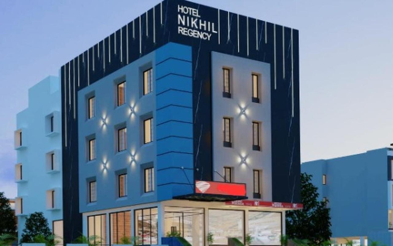 Hotel Nikhil Regency Bhilai Exteriör bild